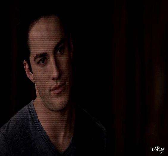 #► Vin... Ma plictisesc aici singur mai ales ca #Lexy doarme..|se duce dupa ea|