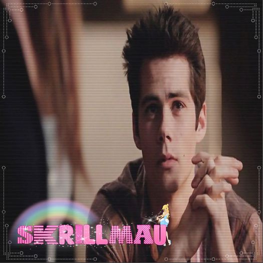 ̷|Ɗ̷̷у̷̷Ɩ̷̷α̷η™| ═► #Mdeci, eu sunt in plus! Vreti sa plec? #neymar si Elly CLICK; Ala nu vorbeste cu mine, nu stiu de ce. Pentru ca i-am zis lui Katic mami? I-am zis asa pentru ca imi aminteste de mama mea! Mama mea la batut pe tata pentru ca mi-a dat o palma. De asta i-am spus asa
