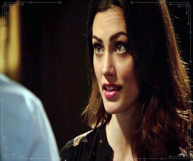 ✿ -Am inteles, sa traiti!*salut ca la armata*:)) #elena click; Bea! Nu am chef sa fiu ospatarita voastra*isi ia vodka si da pe gat*
