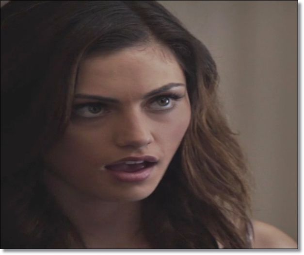 ✿ - *su uita la ea cum goleste sticlutele de rom* Unde intra atata beutura? =))))