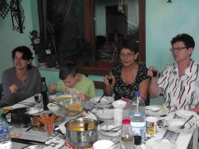 TRAIASCA ANIVERSATUL SI...NOI