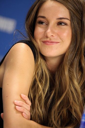  - x-The beautiful Shailene Woodley