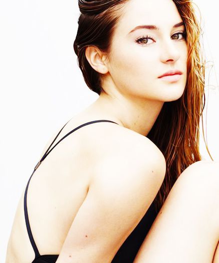  - x-The beautiful Shailene Woodley