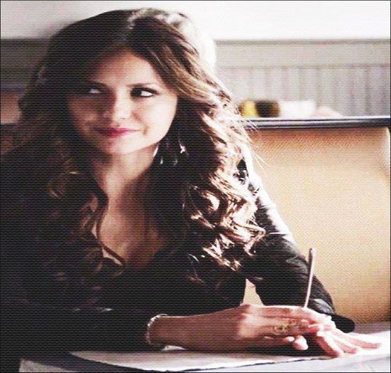 ♡❧`⇒.; -se uită ciudat la el- Te simți bine, mă =))))))))?