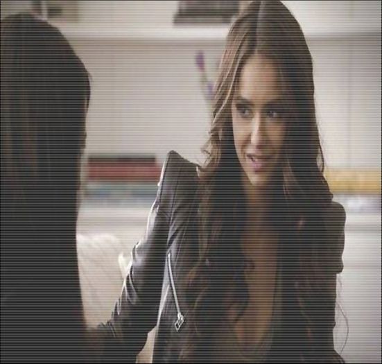 ♡❧`⇒.; -dansează în jurul lui ca, cadânele =)))))))-.