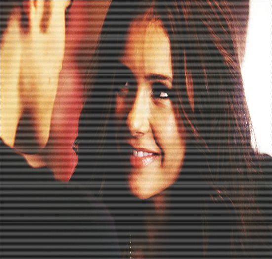 ♡❧`⇒.; -îl trage de obraji- De ce râzi, mă =))))) ?