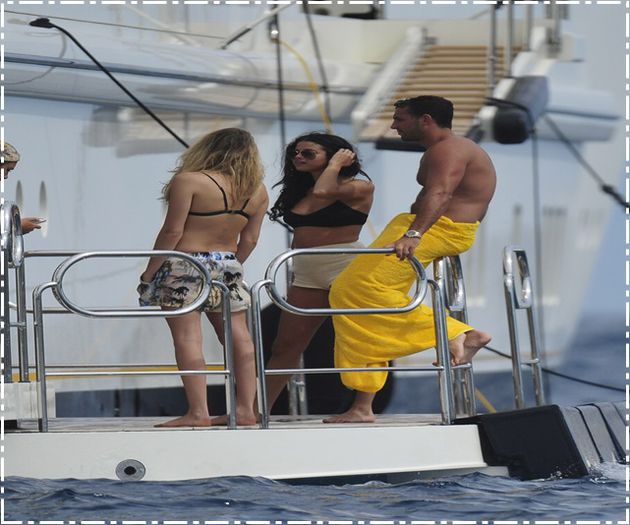 tumblr_n94nn7oaWY1r7lpj3o5_1280 - xX_Enjoying sun on a yacht in Saint Tropez with her friends