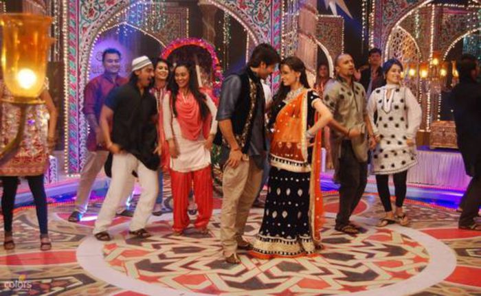 10544341_789180684437033_9021353808265869616_n - Rang Rasiya