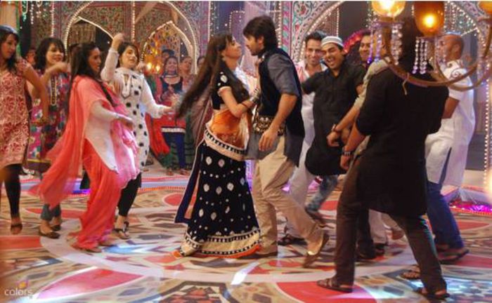 10553389_789180704437031_8580726594396722940_n - Rang Rasiya