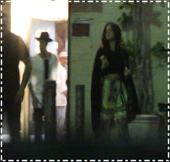  - xz - Leaving -Mastros -restaurant- w ith - Justin - in-Beverly - Hills x x x x