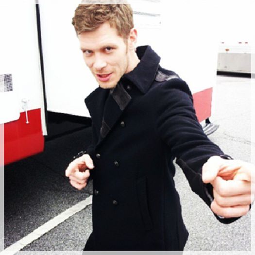 █ ▄→ nici nu te consideram o ameninţare.. :))) -ty-