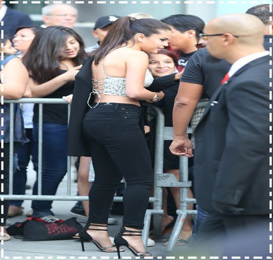  - xz - Arriving - and- meeting - fans -at - the - Behaving - Badly - premiere x