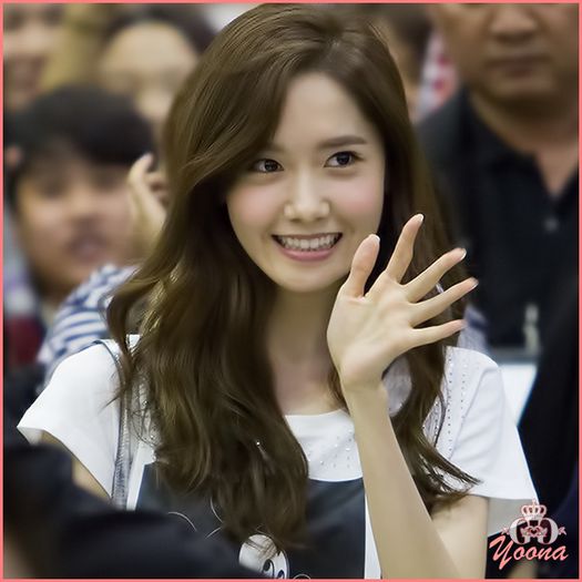^^.. Aoleu. :)) ..Si tu o lasi? T^T :)) #H