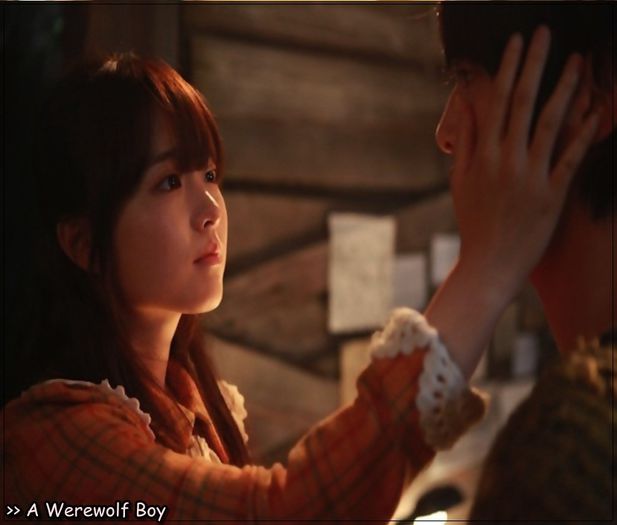  - Q-x A Werewolf Boy x - Q