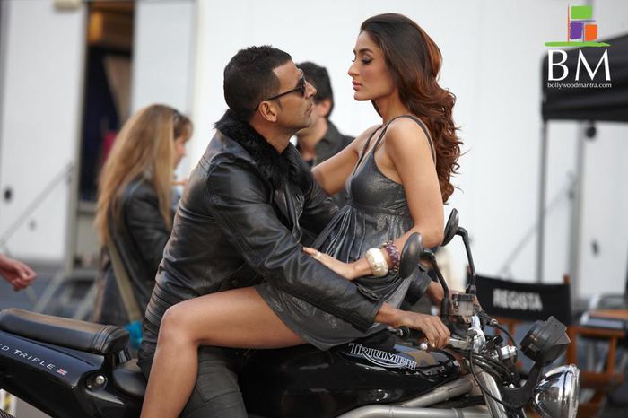 kambakht-ishq_akshay-kumar_kareena-kapoor___90431 - Kareena Kapoor