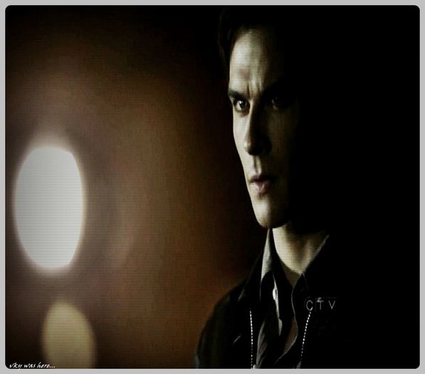 #► Ia`o inainte...|dupa o prinde de mana si`o impinge inaintea lui| MERGI...;_w  =)))))))