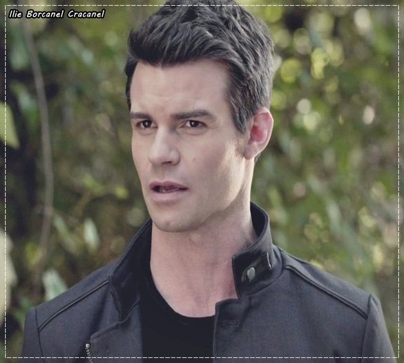 click Tu nu te lua de mama ca e oale si ulcele ;) =)))) *ii ia punga de sange si o bea el* #kat; Ok, pofta buna.. idk cat mai dureaza;o =))))))))))#tyler
