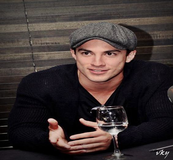 #► Aaaaaaa. Daaaaa. Nu te mai lua de saraca femeie batrana. Co sa sughita acolo in iad.;_??#kath=)))