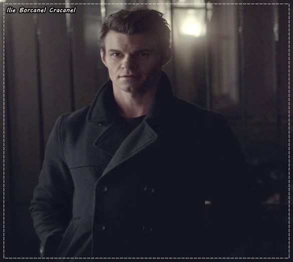 click Fa tu vrei sa mananci bataie?#kat=))))))))); Bine stai asa sa vezi ce pun pe perete... *aduce un tablou* Ia uite cum va priveste=)))))))))#amandoi
