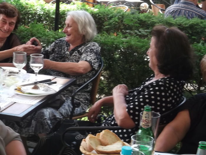 VEZI CA L-AM SUNAT PE POPA .... VEZI CA L-AM SUNAT PE POPA ....