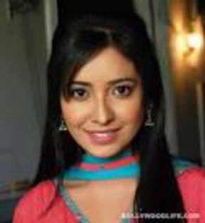 Asha Negi aka Purvi Deshmukh(fiica adpotata a Amaney) - Casting