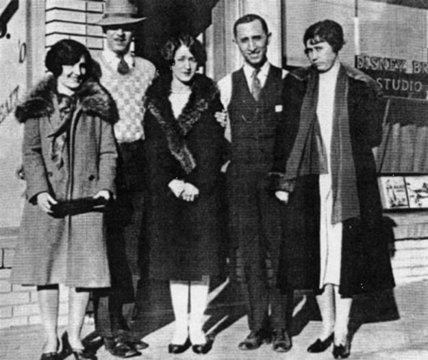 Walt Disney-1939; in ziua deschiderii studioului Disney
