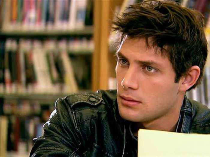 999154_390242644430858_949547816_n