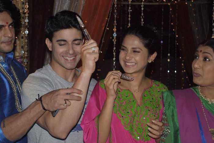 10525710_688069414601560_7214252122035398033_n