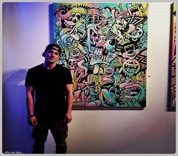 #► |isi ia o plasa de prins fluturi si pleaca la cules de albine|