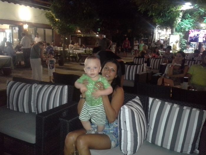 o verisoara cu Stefan la terasa