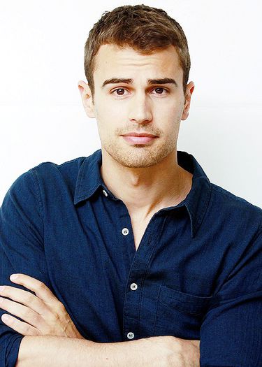  - x-The handsome Theo James