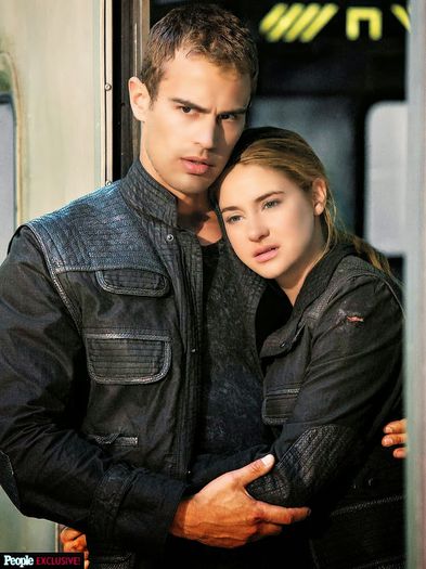 Tris and Four - x-The handsome Theo James