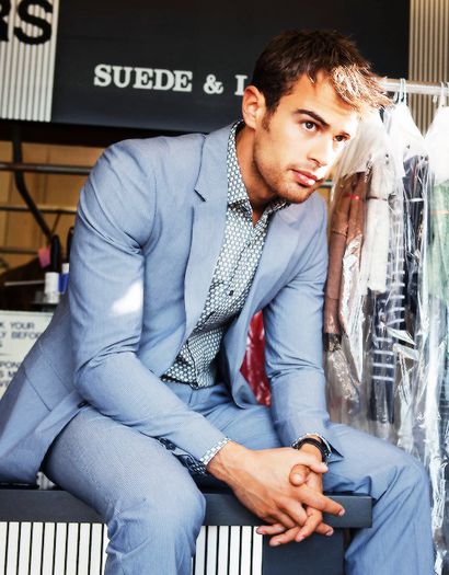  - x-The handsome Theo James