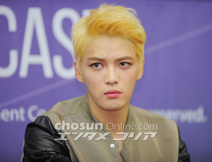  - JAEJOONG e din nou blond - aww