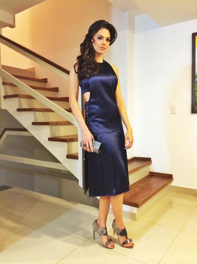 10006943_626707810754024_757930755_n - livia brito