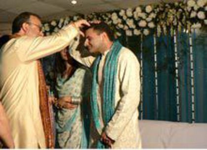 tilak-ceremony - imagini cu nuntii la indieni