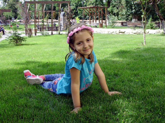  - AMALIA