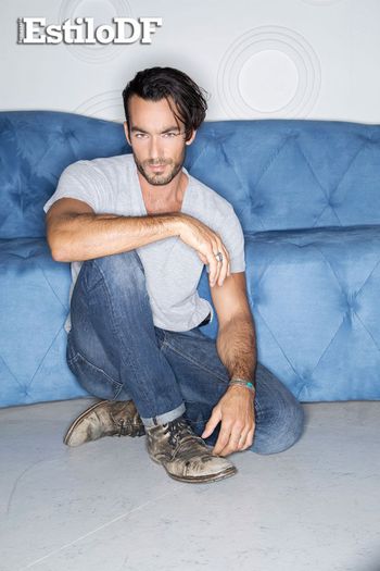  - Aaron Diaz