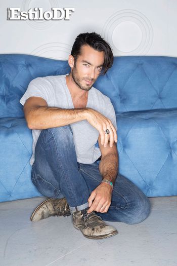  - Aaron Diaz