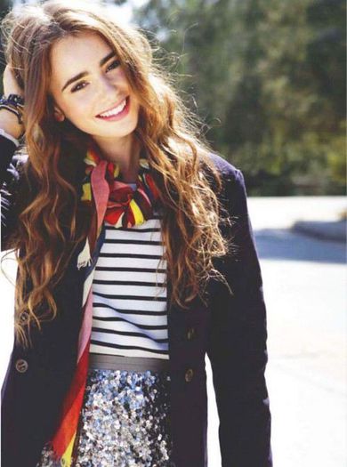 lily-collins-4