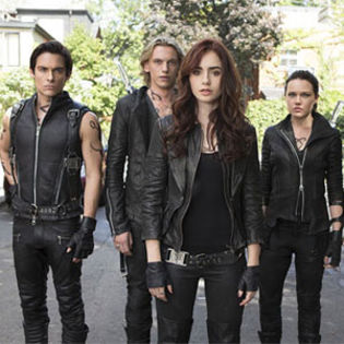 mortal-instruments-city-of-bones-fan-questions