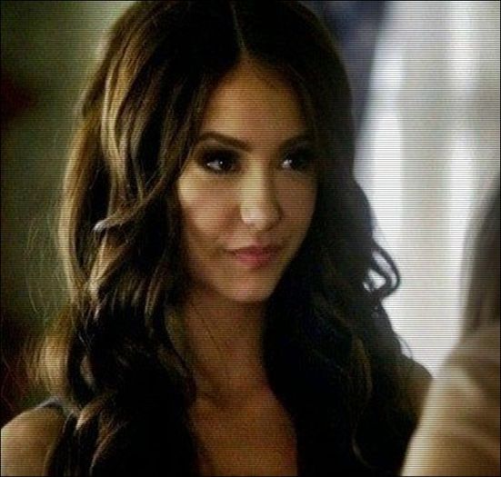 ♡❧`⇒.; Da, pe mine nu mă scarpină =)))) #Tyler. -se duce lângă jemănă și o imită :p-.