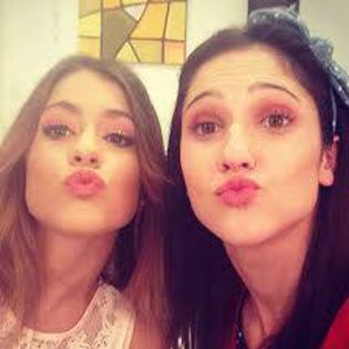 tini-y-mechi-o-tini-y-lodo-669460 - Lodo y Tini