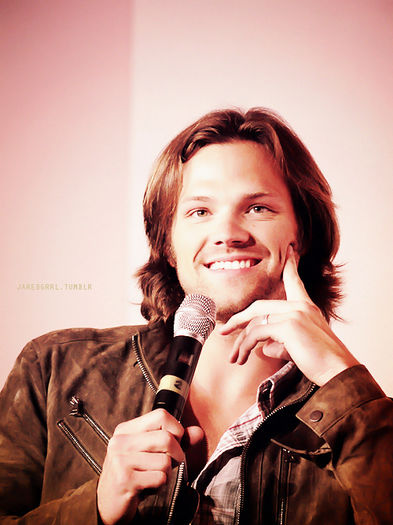 tumblr_llbqc3VhgD1qzdq6mo1_500 - x-The mysterious Jared Padalecki