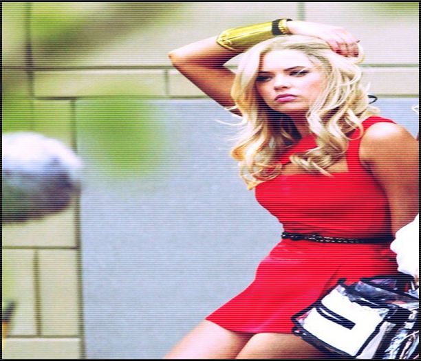 ┊^^ 131 - Inca putin .