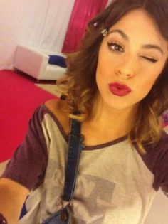 un-beauty-look-di-violetta-martina-stoessel