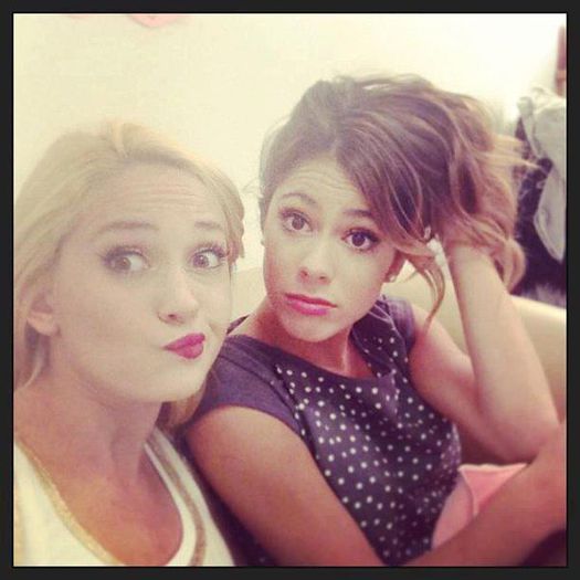 TinitaStoessel.482640 - Mercedes------y------ Tini