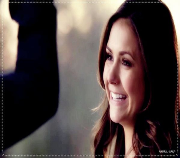 》 click Sauuu nu mai esti=)))) *o vede pe lexi* Heeei #lexi; Cred ca #Bonnie s-a suparat pe noi ;( =))))#tyler
