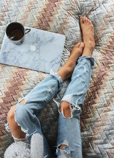 Amanda incepuse sa cedeze cand isi aminti de chipurile furate si pastrate de criminal.