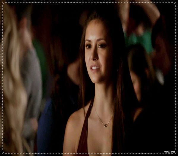 》 Aham=)))#T *casca plictisita* Mey ce tristi sunteti toti ;( m.or aici cu voi..